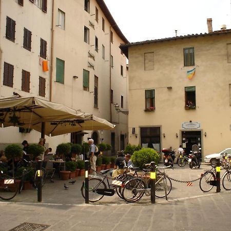 Date In Ponte Vecchio Apartamento Florença Exterior foto